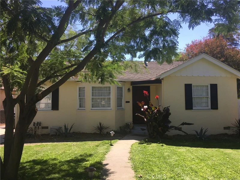 118 Rosewood, Ontario, CA 91764