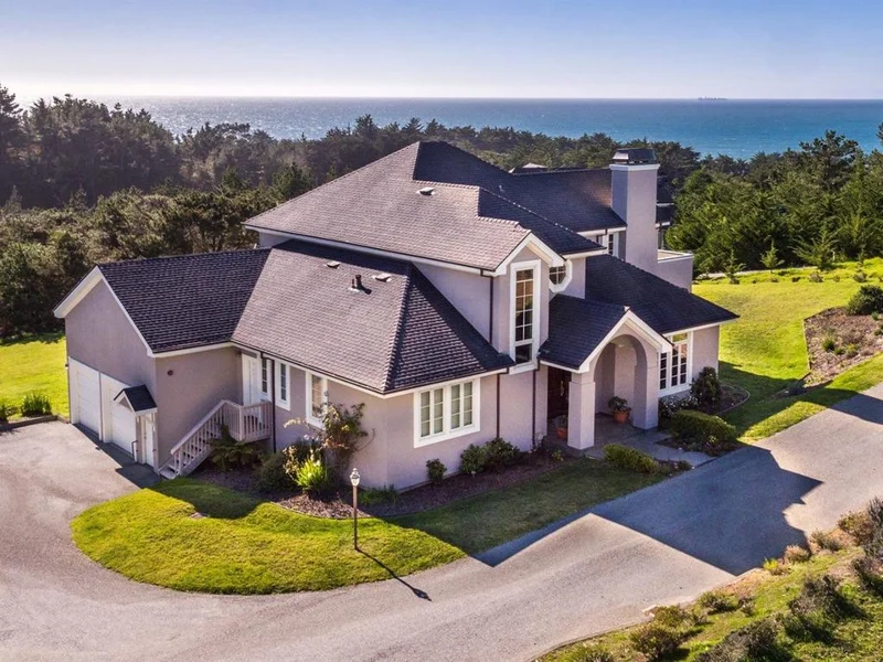 30 Afar, Montara, CA 94037