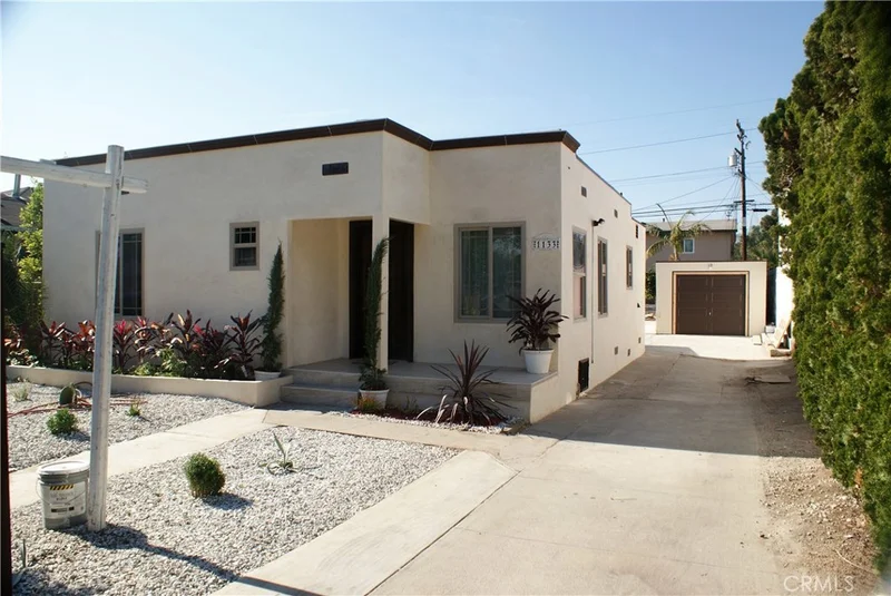 1133 Rosewood, Inglewood, CA 90301