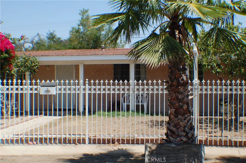 11868 Phillippi, Pacoima, CA 91331