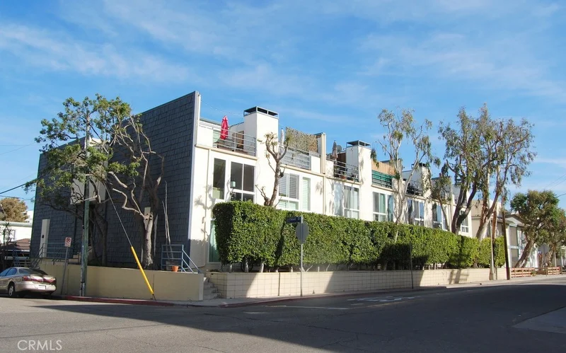100 Driftwood #14, Marina Del Rey, CA 90292