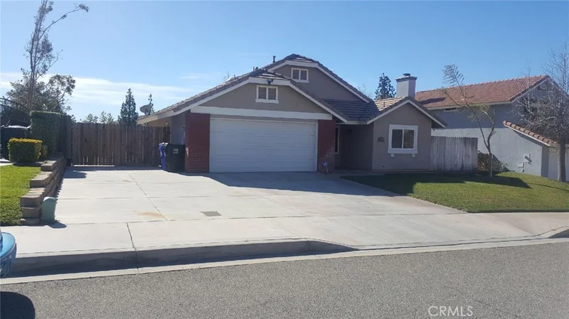 1165 Dover, San Bernardino, CA 92407