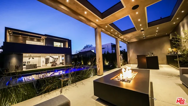 620 Martel, Los Angeles, CA 90036