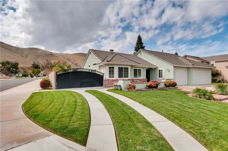 11302 Ainsley, Riverside, CA 92505