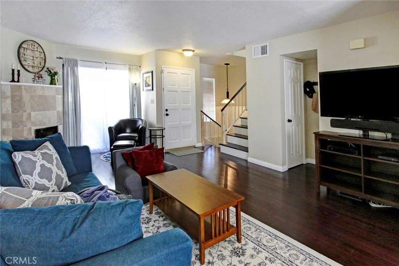 625 Mar Vista #1, Pasadena, CA 91106