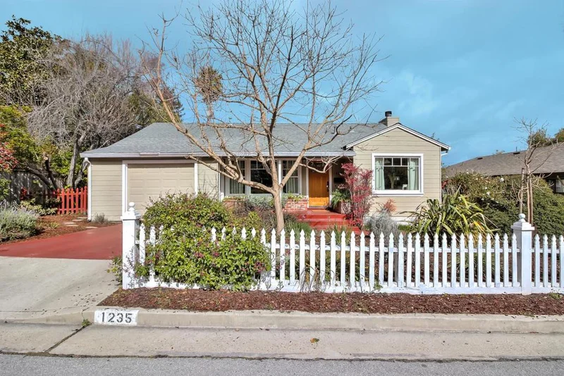 1235 Escalona, Santa Cruz, CA 95060