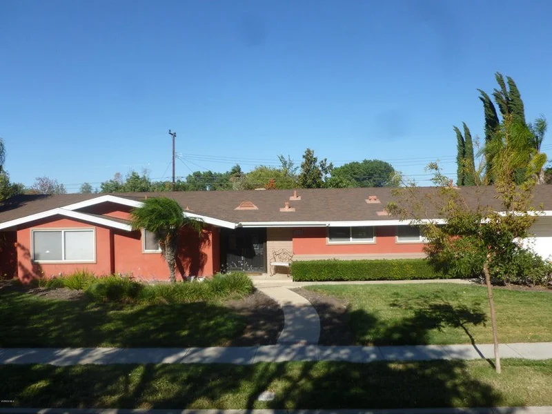 1139 Roxbury, Thousand Oaks, CA 91360