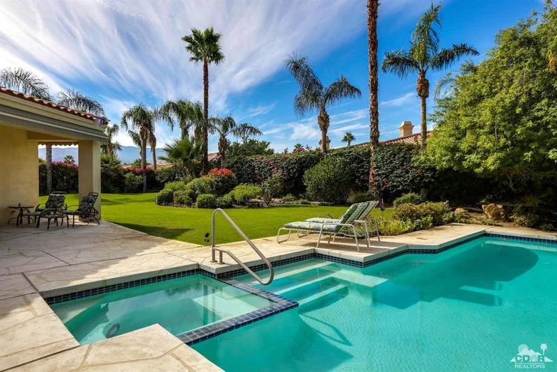 3 Como, Palm Desert, CA 92211
