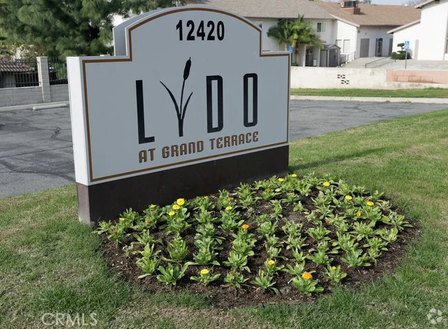 12420 Mount Vernon #9B, Grand Terrace, CA 92313