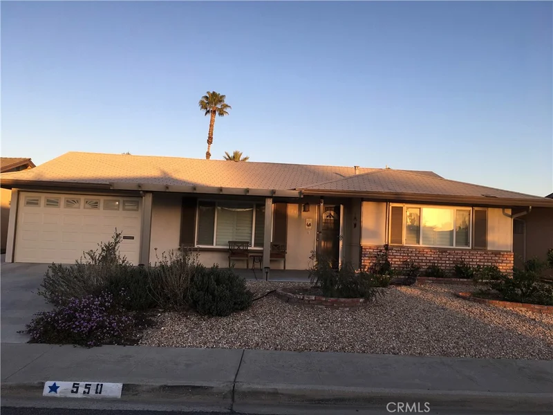 550 Mount Hood, Hemet, CA 92543