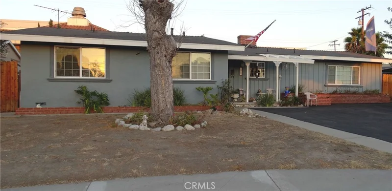 1012 Hill, Fullerton, CA 92833