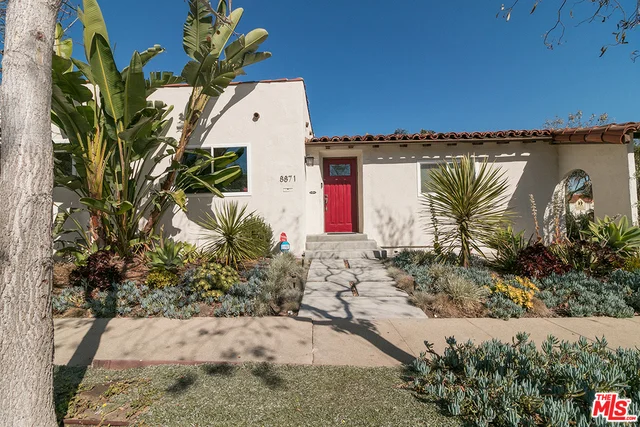 8871 Gibson, Los Angeles, CA 90034