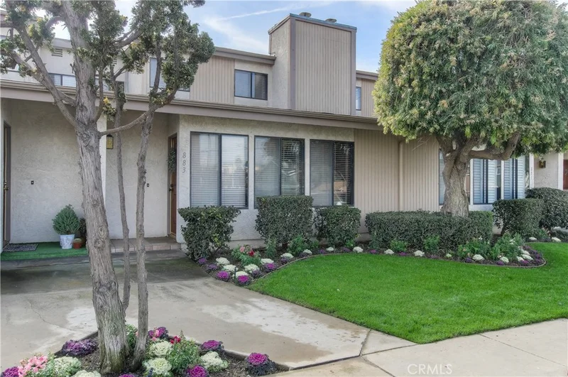 883 Washington, El Segundo, CA 90245