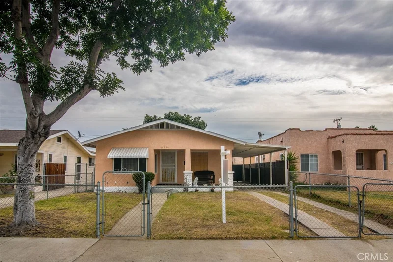 6240 Pala, Bell, CA 90201