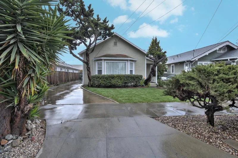 1149 S 6th Street, San Jose, CA 95112