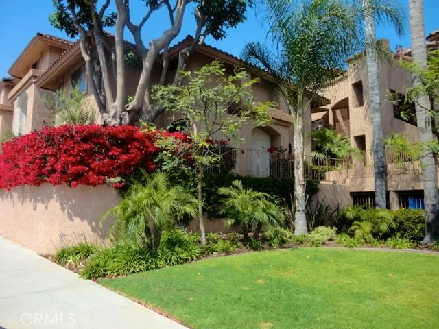 4141 Hathaway #22, Long Beach, CA 90815