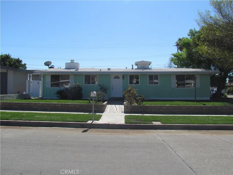 3002 Freeborn, Duarte, CA 91010