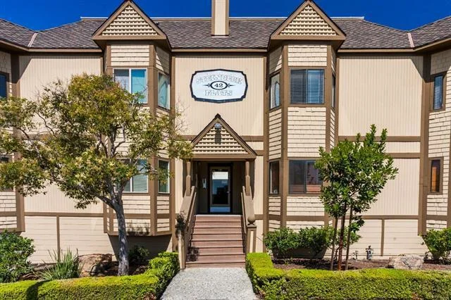 42 Stone #8, Salinas, CA 93901