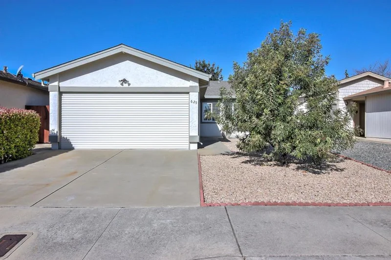 625 Cedar, Watsonville, CA 95076