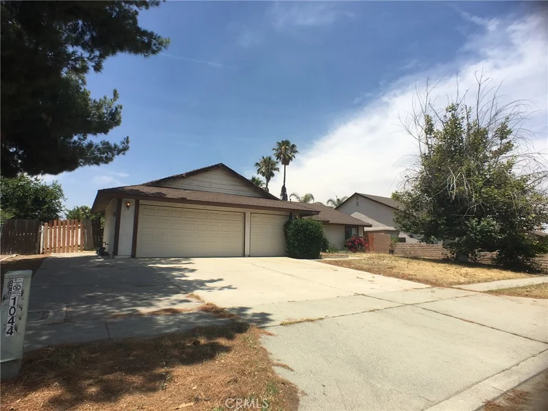 1044 Banyon, Rialto, CA 92377