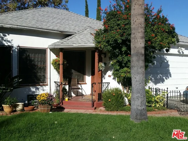 4649 Avenue 40, Los Angeles, CA 90065