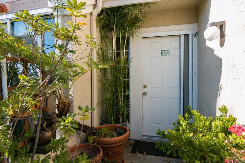 4240 Lost Hills #2203, Calabasas, CA 91301