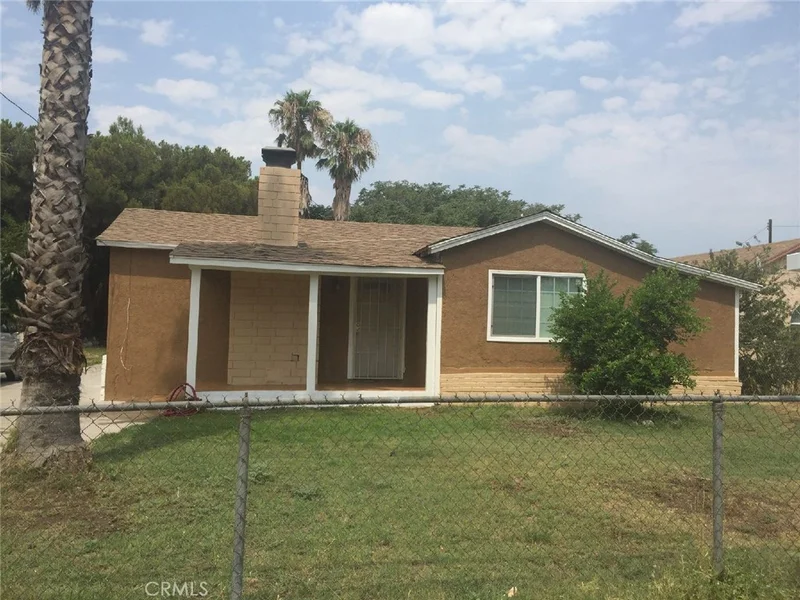 10032 Linden Avenue, Bloomington, CA 92316