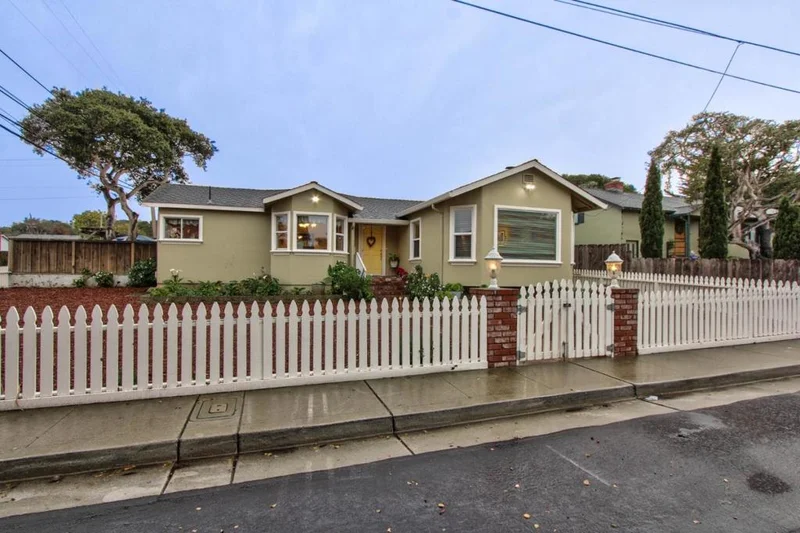 1 Bush, Monterey, CA 93940