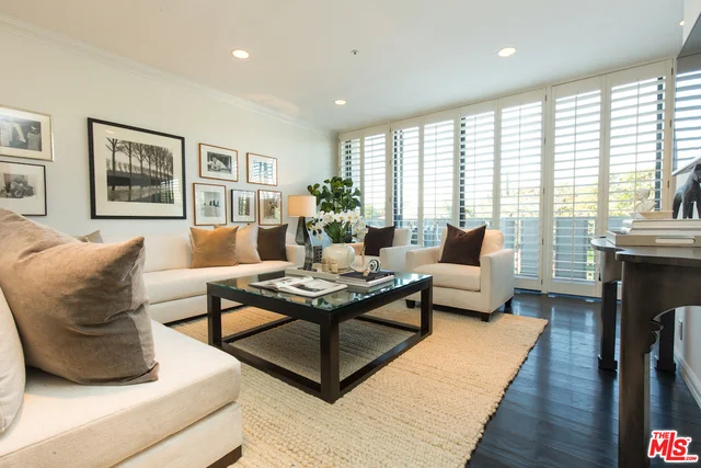 10375 Wilshire 2A, Los Angeles, CA 90024
