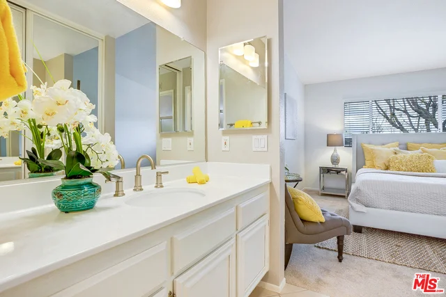891 California Privado, Ontario, CA 91762