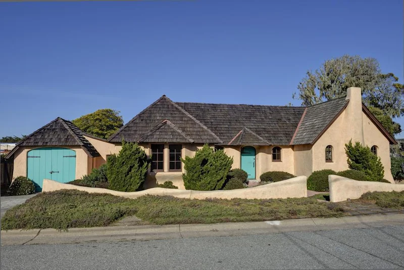 910 Ripple, Pacific Grove, CA 93950