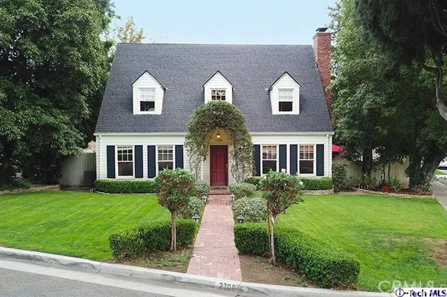 2300 Blanchard, Glendale, CA 91208