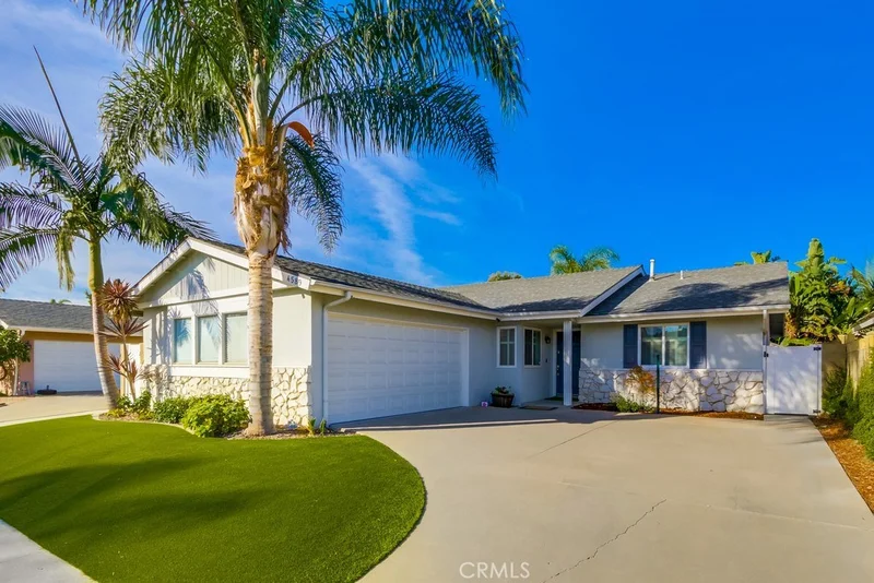 4589 Fir, Seal Beach, CA 90740