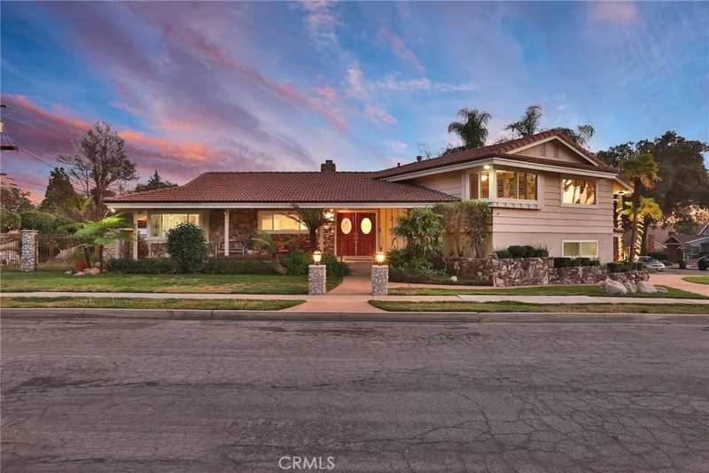124 Gardenia, Upland, CA 91786