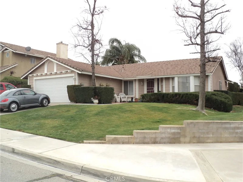 11769 Avalon, Yucaipa, CA 92399