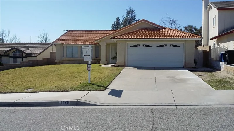 5540 Crescent, San Bernardino, CA 92407