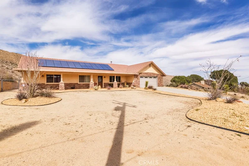 54424 Pinon, Yucca Valley, CA 92284
