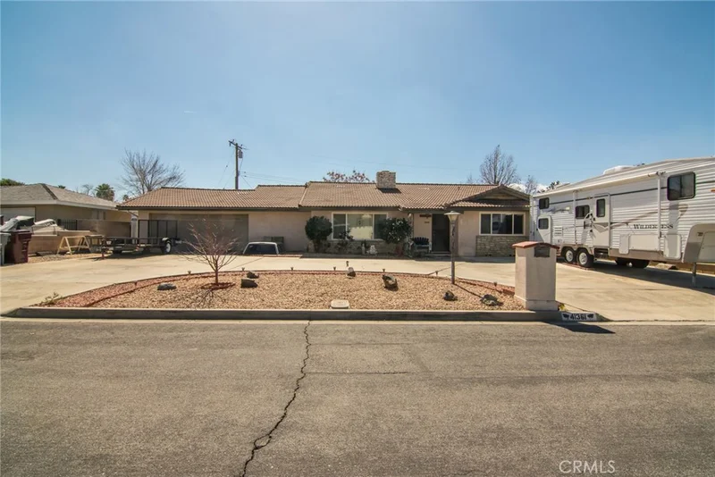 41361 Dixon, Hemet, CA 92544