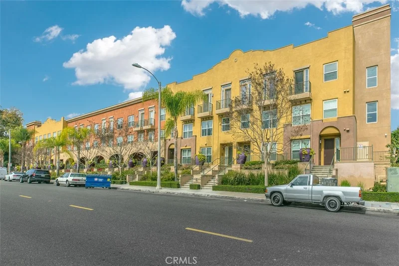 85 Commonwealth #Ph-E, Alhambra, CA 91801