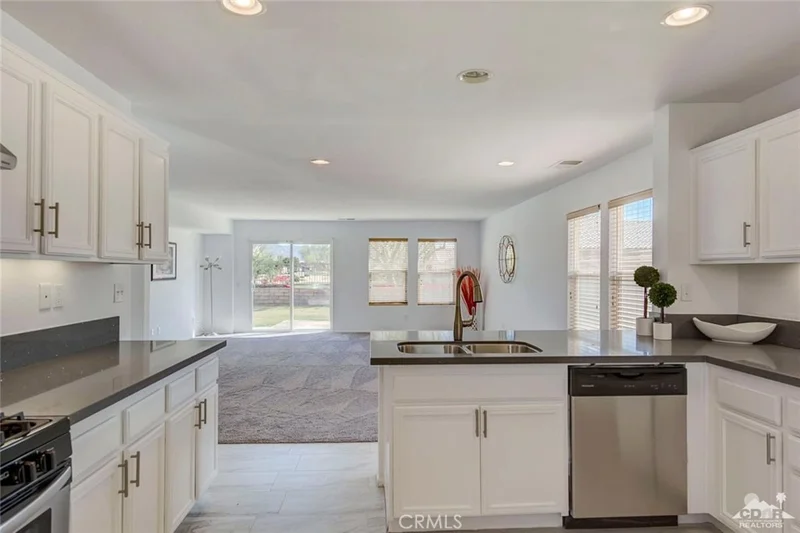 41280 Farmer, Indio, CA 92203