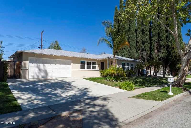 4235 Carlotta, Simi Valley, CA 93063