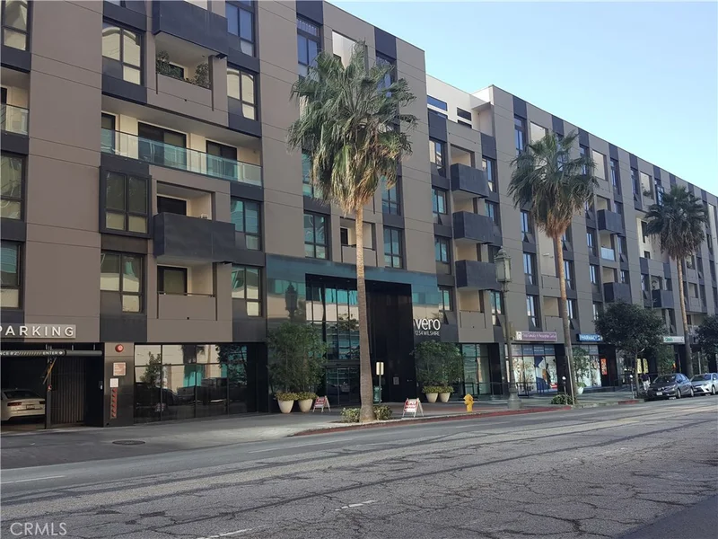 1234 Wilshire #208, Los Angeles, CA 90017