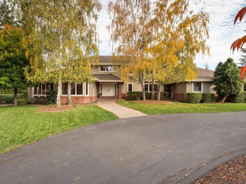 12321 Gigli, Los Altos Hills, CA 94022
