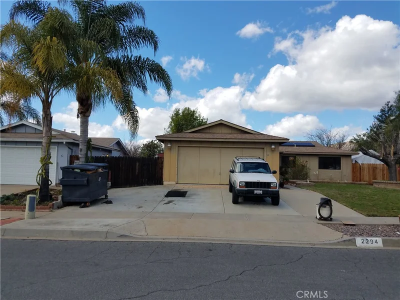 2294 Holly, Escondido, CA 92027