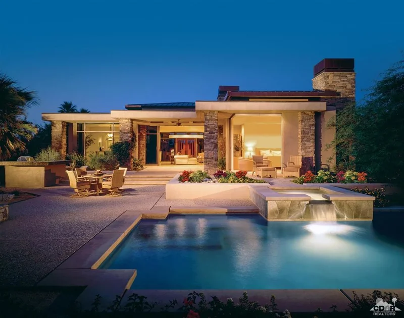 1124 Lake Vista, Palm Desert, CA 92260