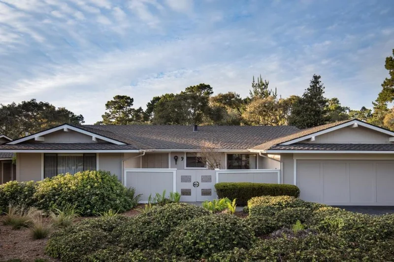 9 Forest Lodge, Pacific Grove, CA 93950