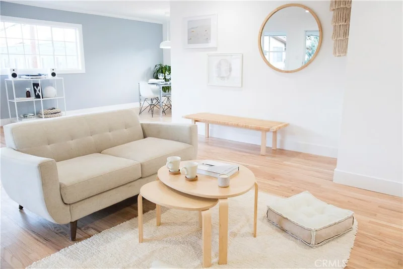 1022 1st #12, Long Beach, CA 90802
