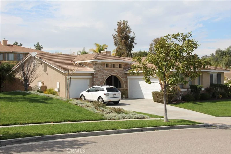 4190 Morales, Corona, CA 92883