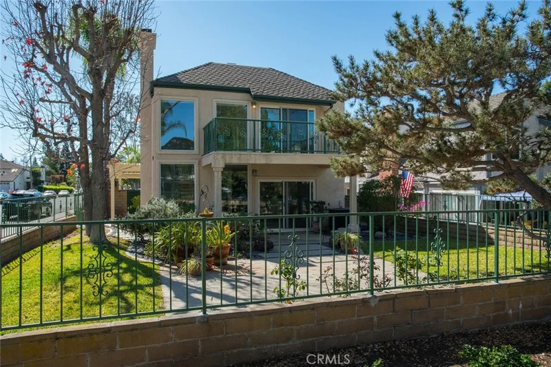 22692 Pine Lake Lane, Lake Forest, CA 92630