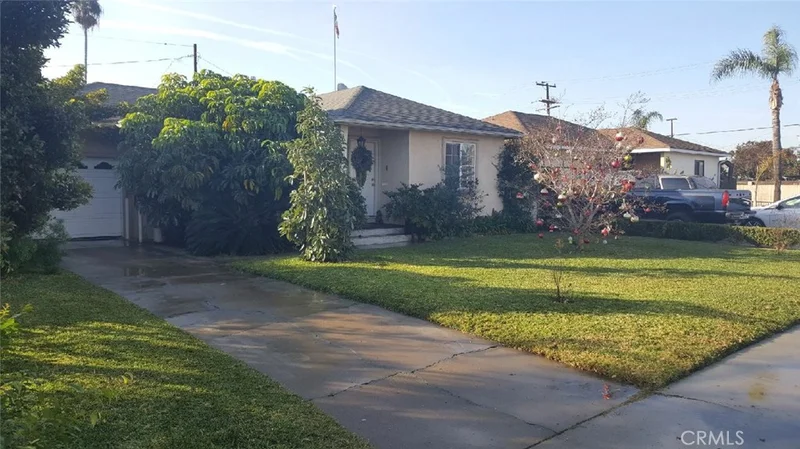 1238 Saint Andrew, Santa Ana, CA 92707